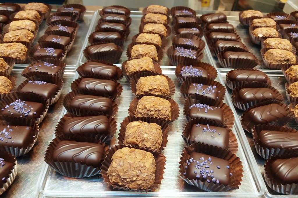 In-and-Out-Alternative-Discoveries-BrusselsChocolate